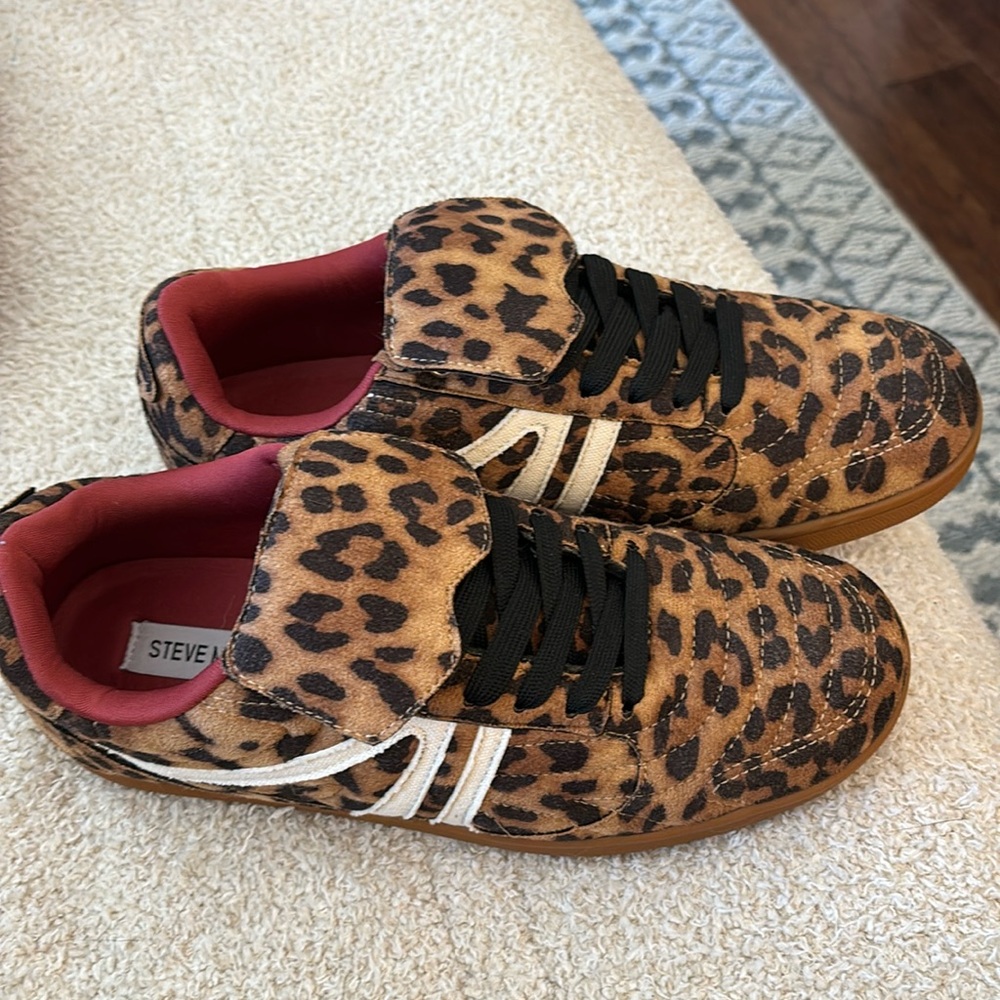 Steve Madden Cheetah sneakers!